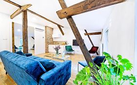 Cinema Apartments